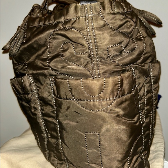 Marc Jacobs Olive Quilted Diaper Bag or large tote - Picture 6 of 14